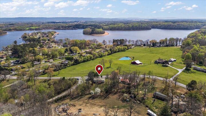 Property Photo: 3926 Old Tullahoma Rd TN 37398