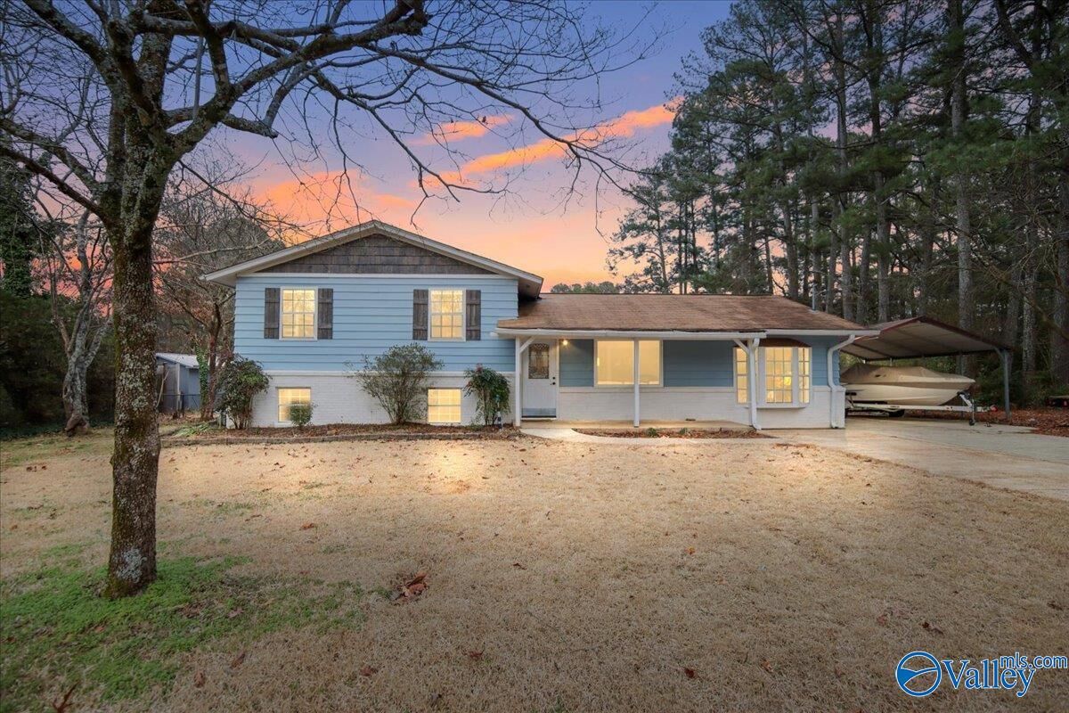 Property Photo:  604 Ambrose Drive  AL 35758 