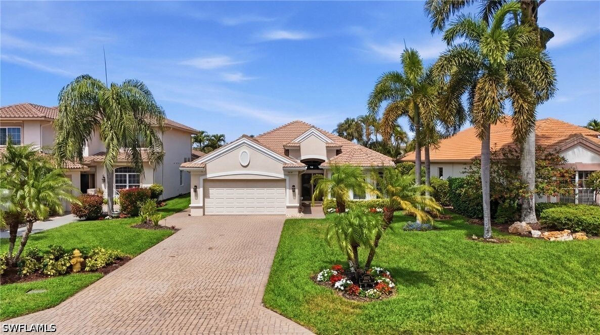 Property Photo:  6039 Fairway Court  FL 34110 