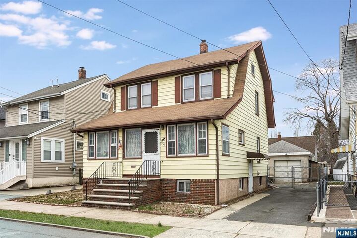 Property Photo:  150 Boyle Avenue  NJ 07512 