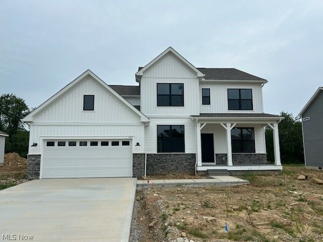 Property Photo:  1445 Tullamore Trail  OH 44281 