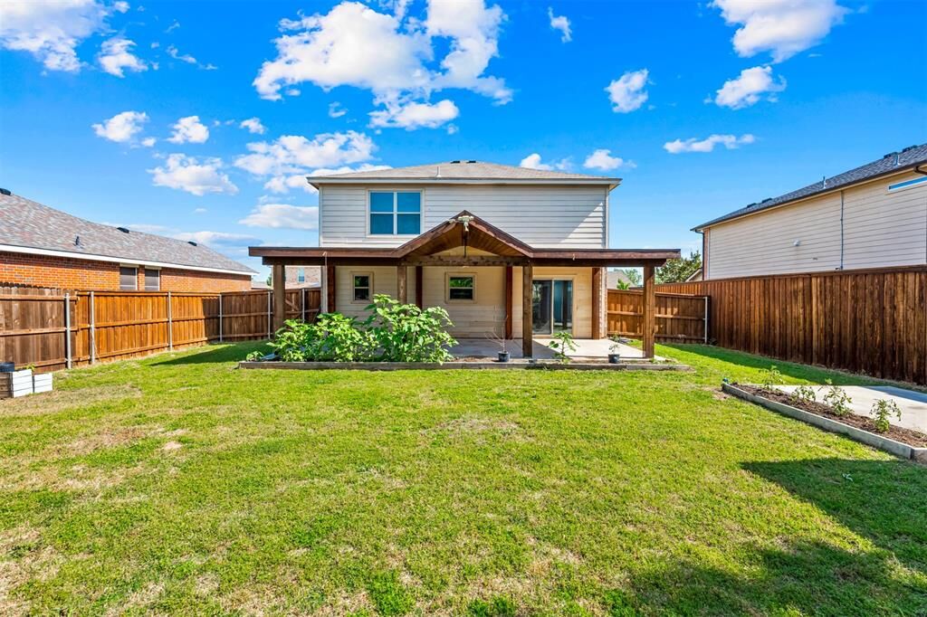 Property Photo:  308 Deer Run Drive  TX 76266 