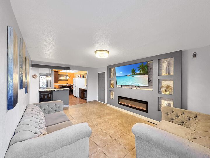 Property Photo:  1409 F St  NE 68776 