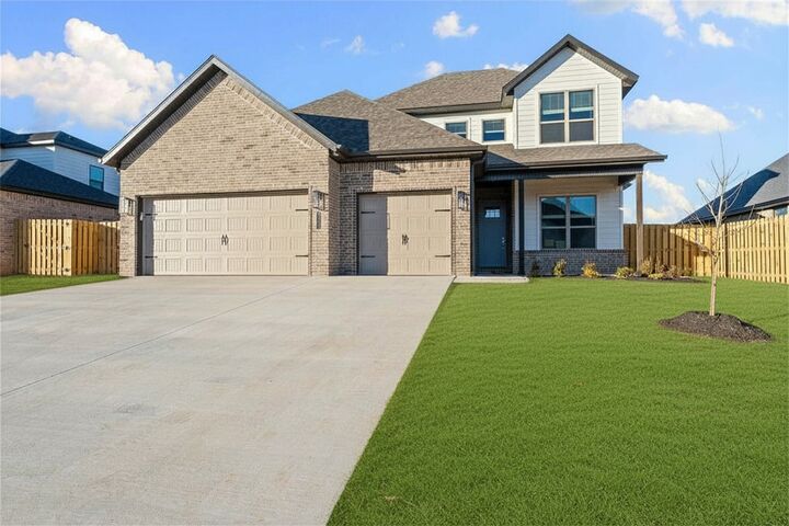 Property Photo: 1502 Lookout Lane AR 72718