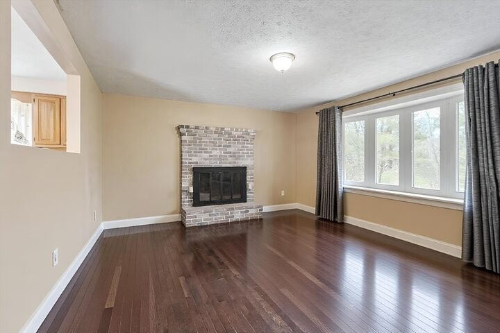 Property Photo: 681 Teel Rd MA 01475