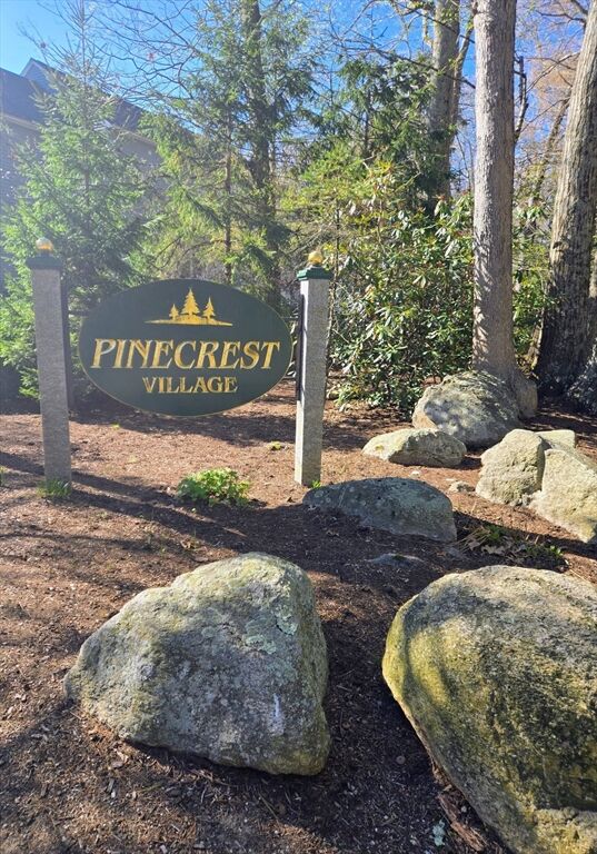 Property Photo:  16 Pinecrest Village 16  MA 01748 