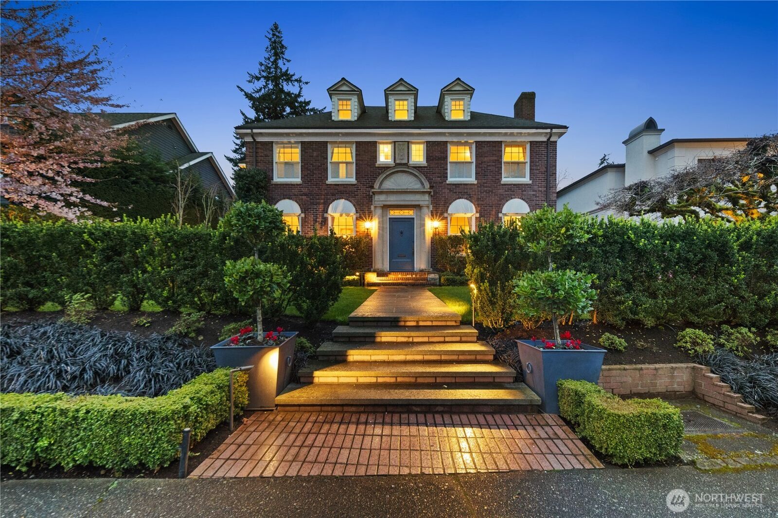 Property Photo:  1331  Broadmoor Drive E  WA 98112 