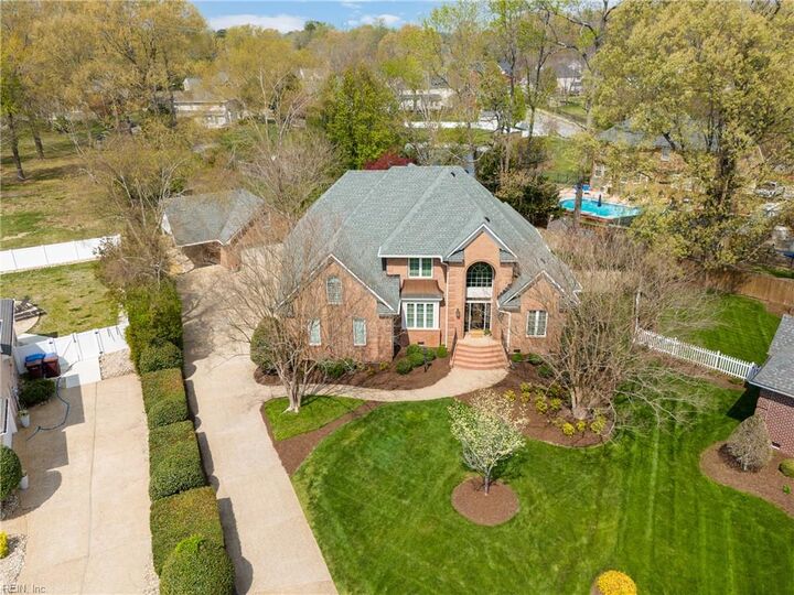 Property Photo:  604 Stoneleigh Ct  VA 23322 