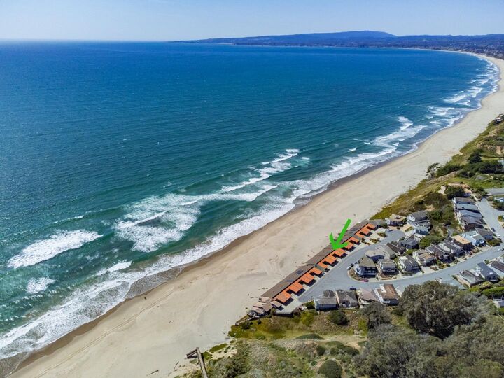 Property Photo:  753 The Shoreline  CA 95076 