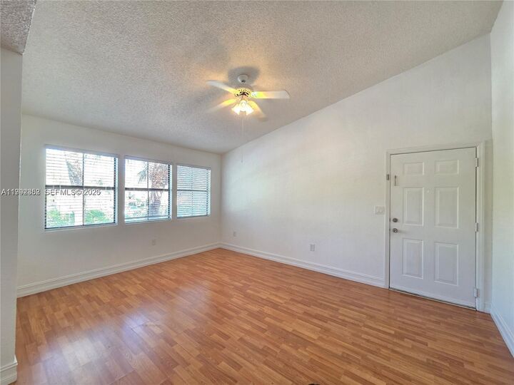 Property Photo: 15650 SW 105th Ln 502 FL 33196
