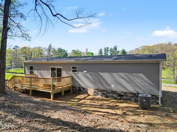 Property Photo:  6695 W Allens Bridge Road  TN 37743 