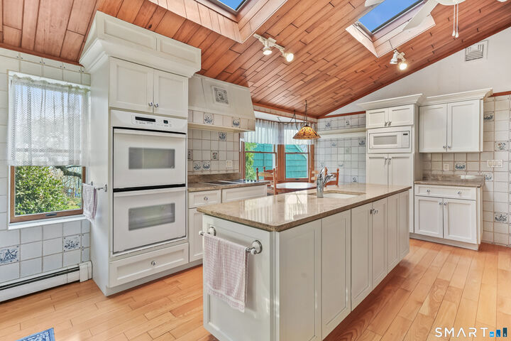 Property Photo:  31 Mountain View Drive  CT 06804 