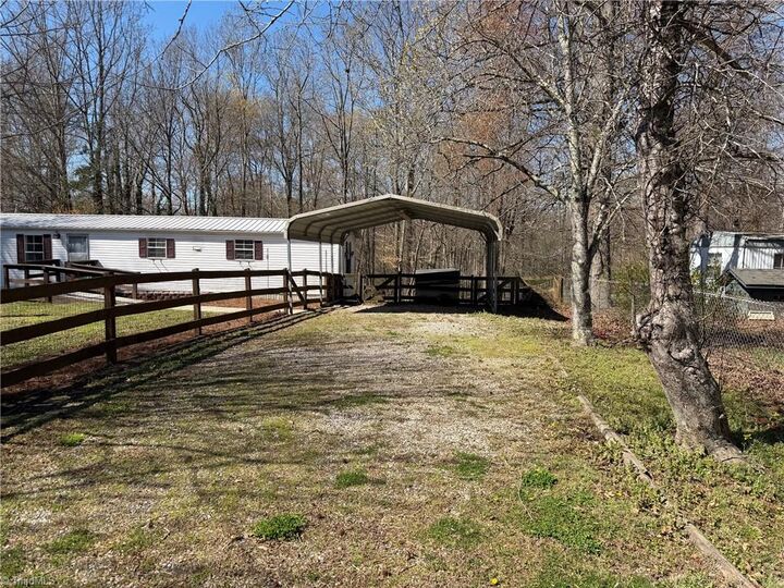 Property Photo:  2050 Pondarosa Drive  NC 27284 