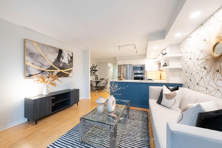 Property Photo:  75 Dalhousie Street 1105  ON M5B 2R9 