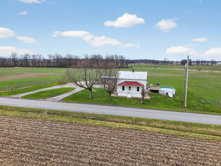 Property Photo:  12511 Bethlehem-Claibourne Road  OH 43344 