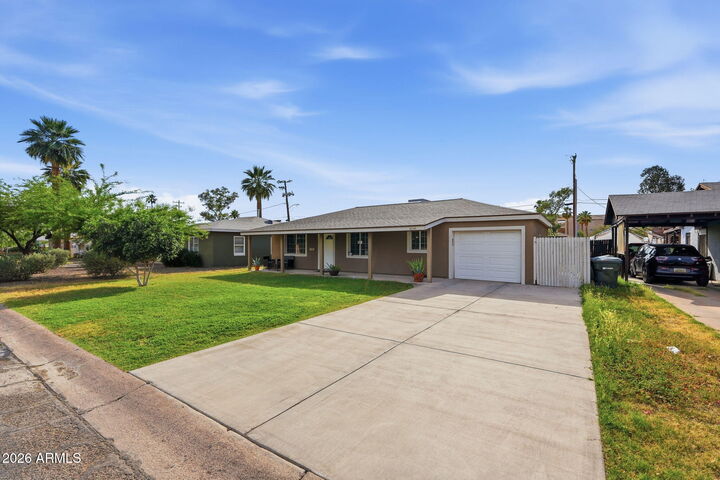 Property Photo:  4246 N 10th Street  AZ 85014 