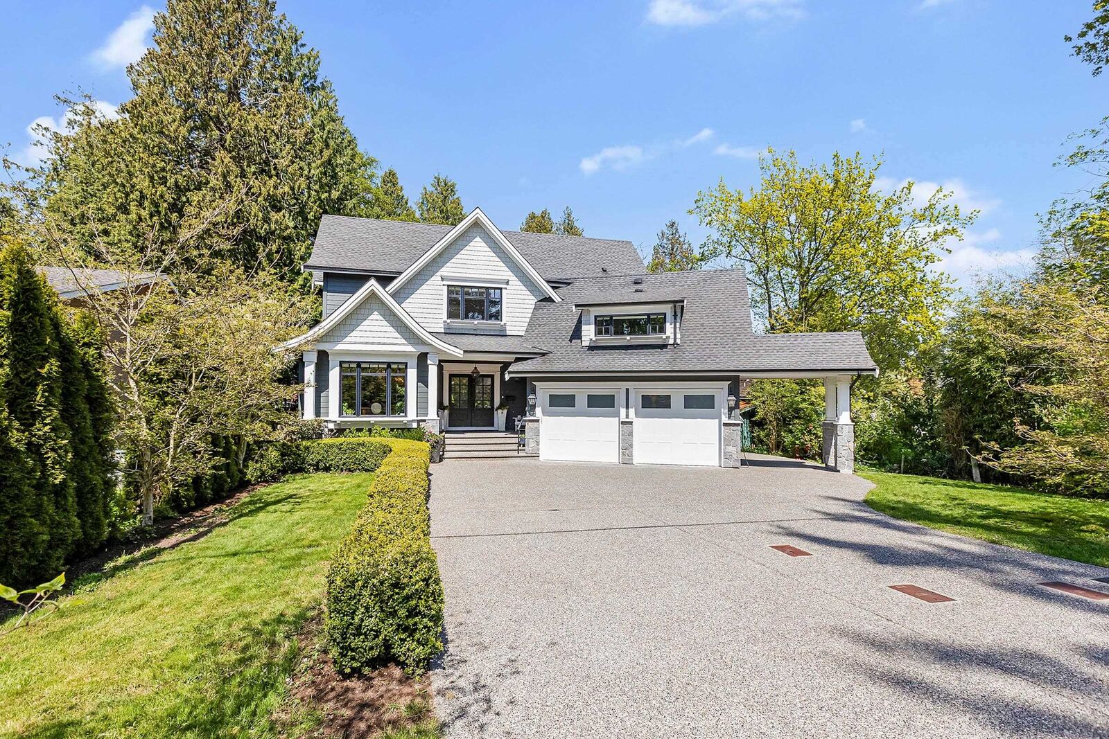 Property Photo: 12579 26 Avenue BC V4A 2K6