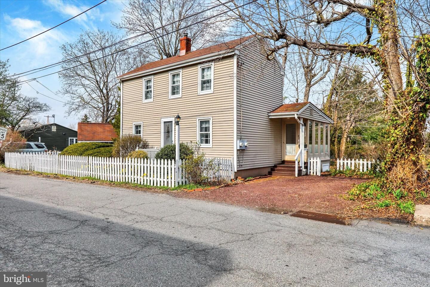 Property Photo:  40 S Canal Street  PA 19067 