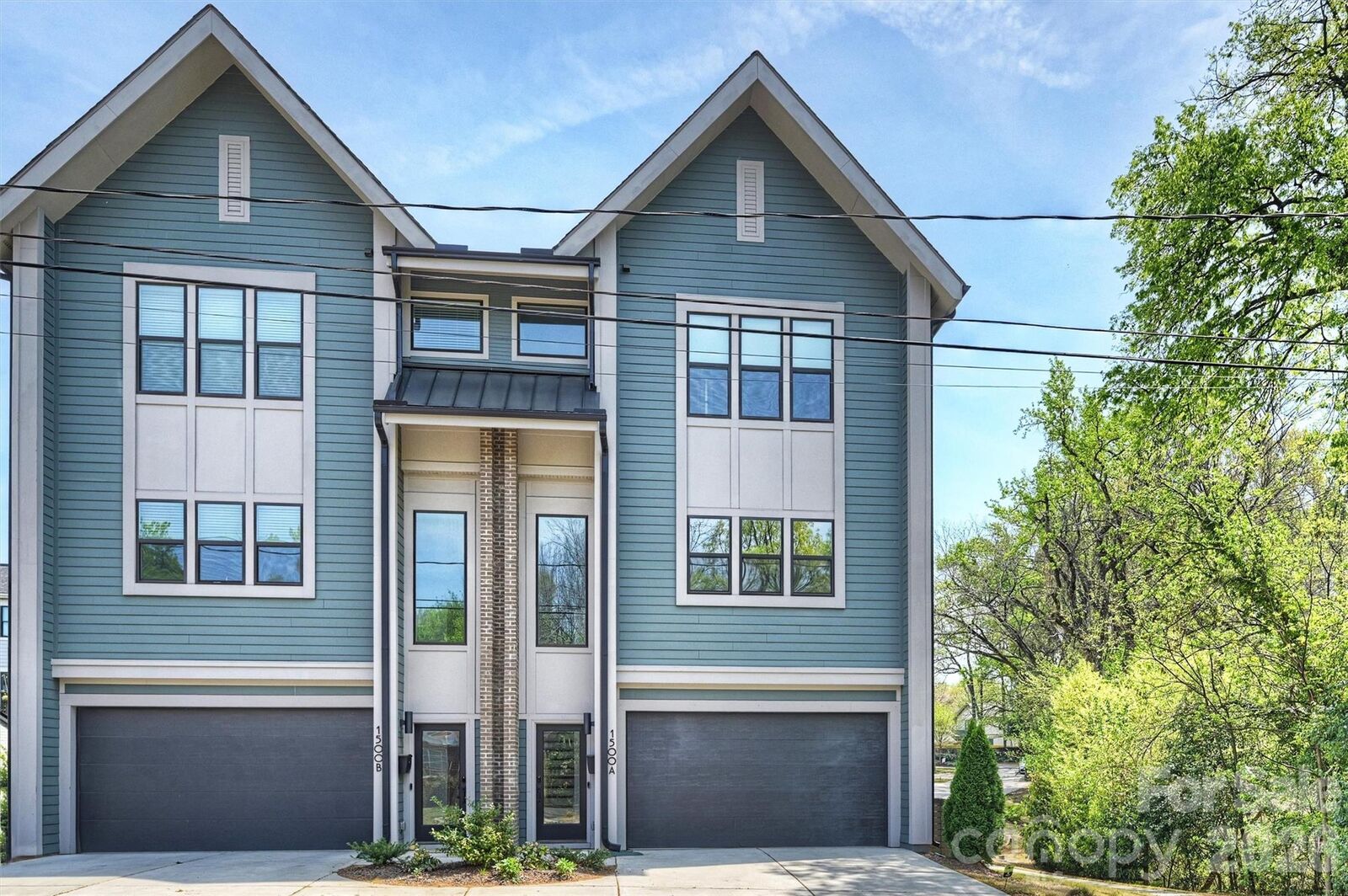 Property Photo: 1500 Hawthorne Lane A NC 28205