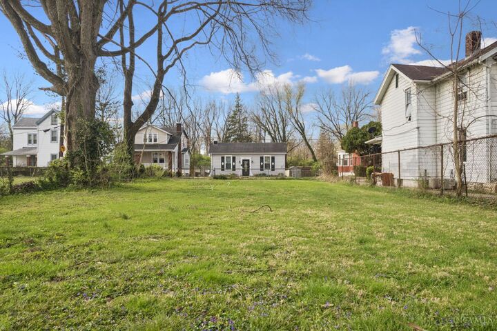 Property Photo:  6210 Prentice Street  OH 45227 