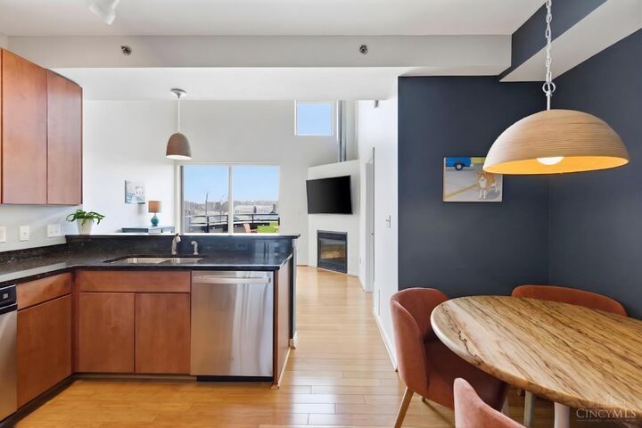 Property Photo:  2700 Ashland Avenue  OH 45206 