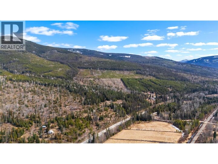 Property Photo:  7904 Highway 3 Other  BC V0B 2P0 