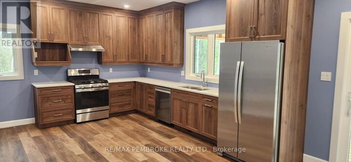 Property Photo:  131 Island View Drive  ON K0J 1X0 