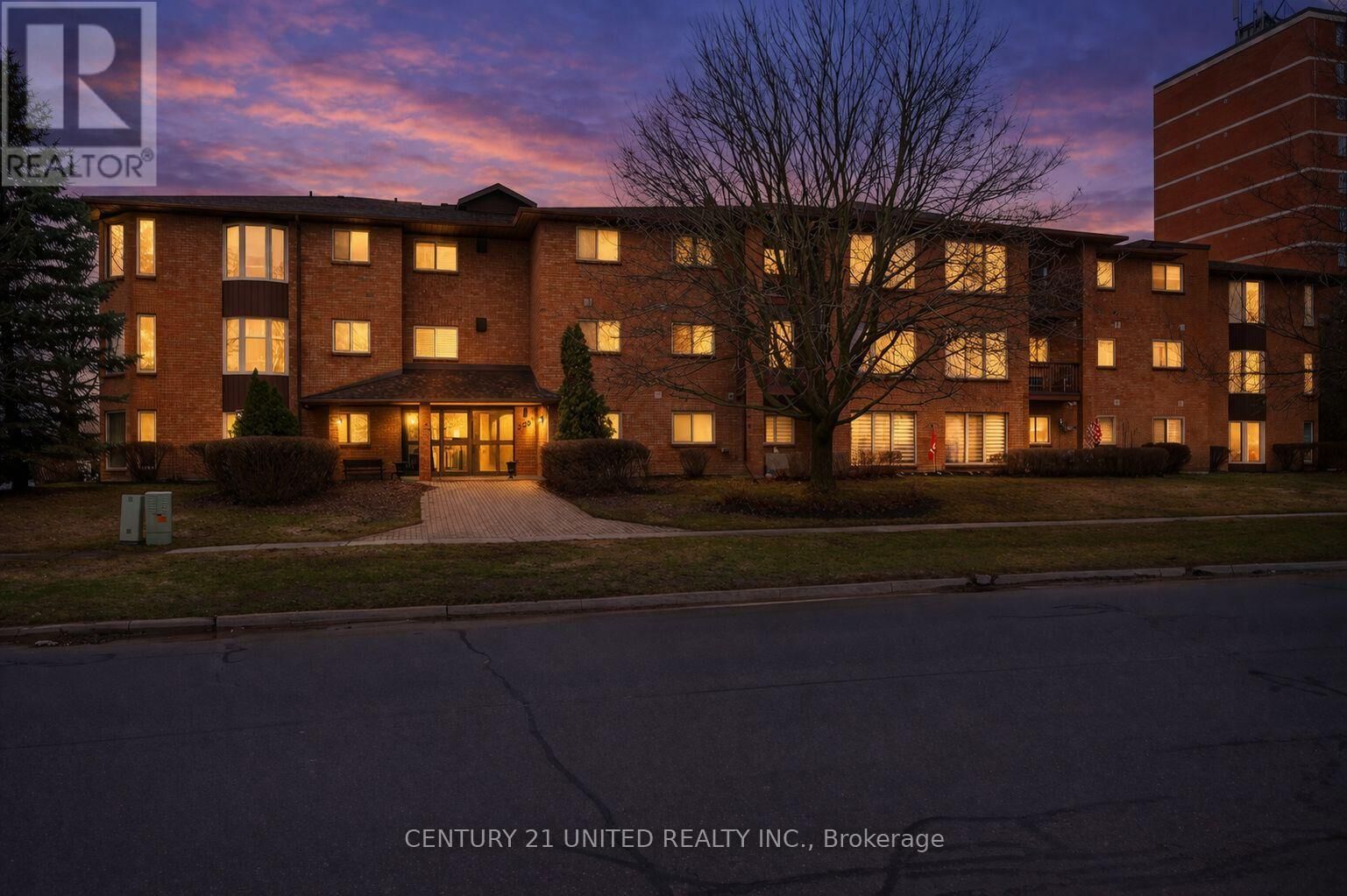 Photo de la propriété:  2185 Walker Avenue 206  ON K9L 1T6 