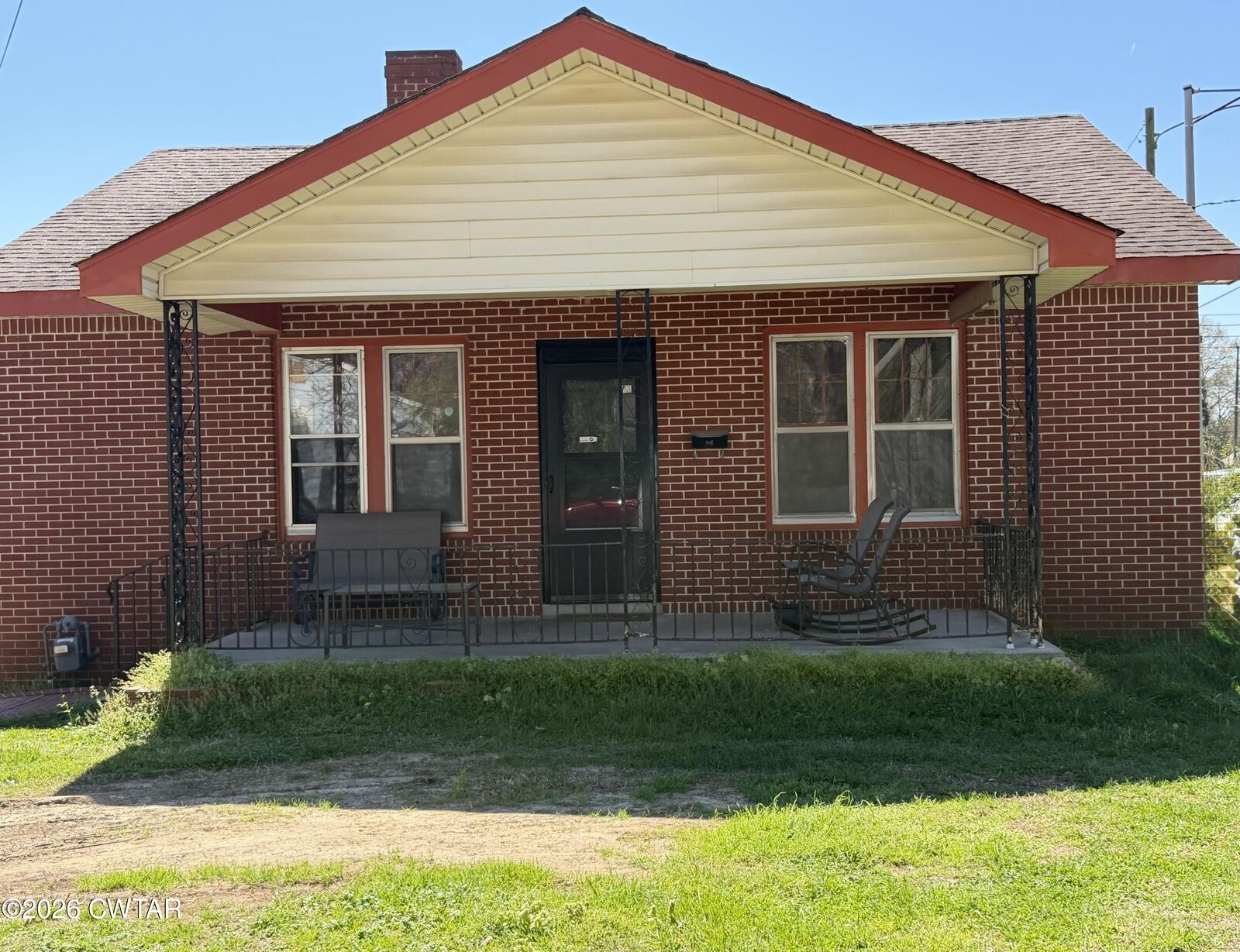 Property Photo:  402 Greenwood Avenue  TN 38301 