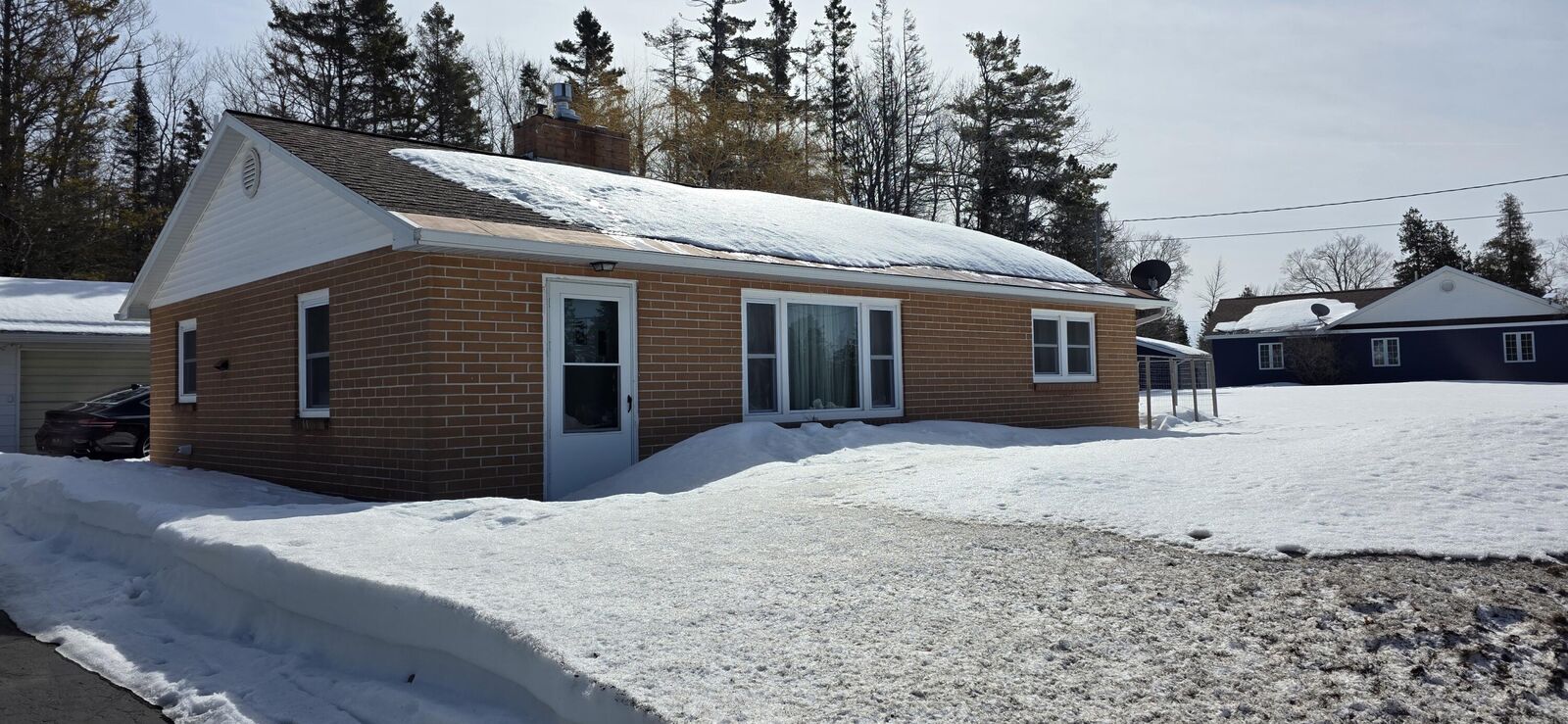 Property Photo: 885 S 4-Mile Block Rd MI 49719