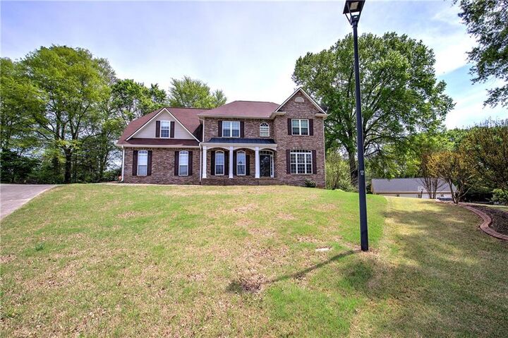 Property Photo:  11 Berkshire Drive NW  GA 30120 