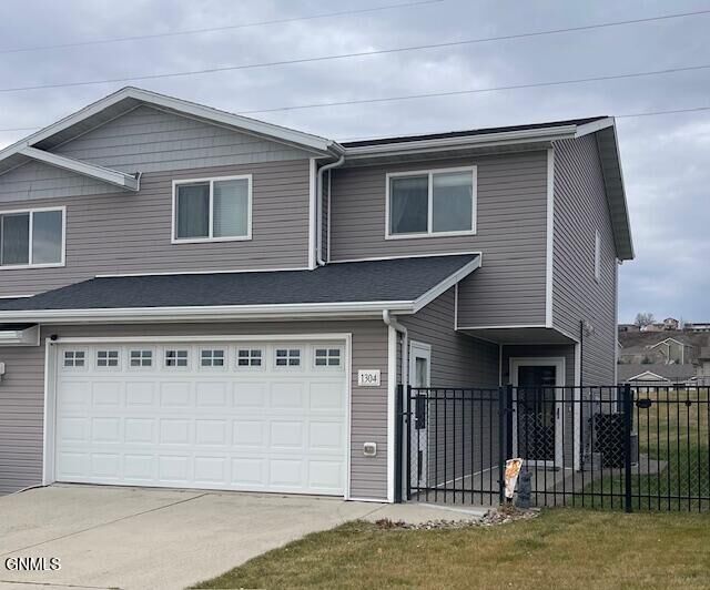 Property Photo:  1304 Sorrento Circle  ND 58501 