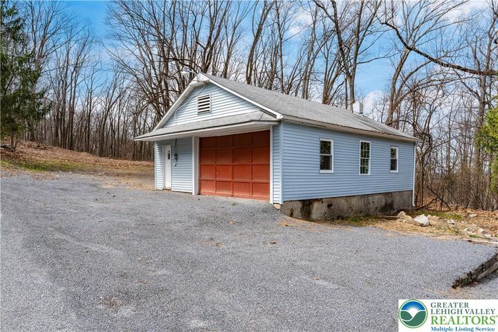 Property Photo:  95 Gaffney Hill Road  PA 18042 