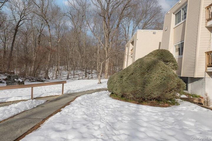 Property Photo:  529 Fox Run Lane  NY 10512 