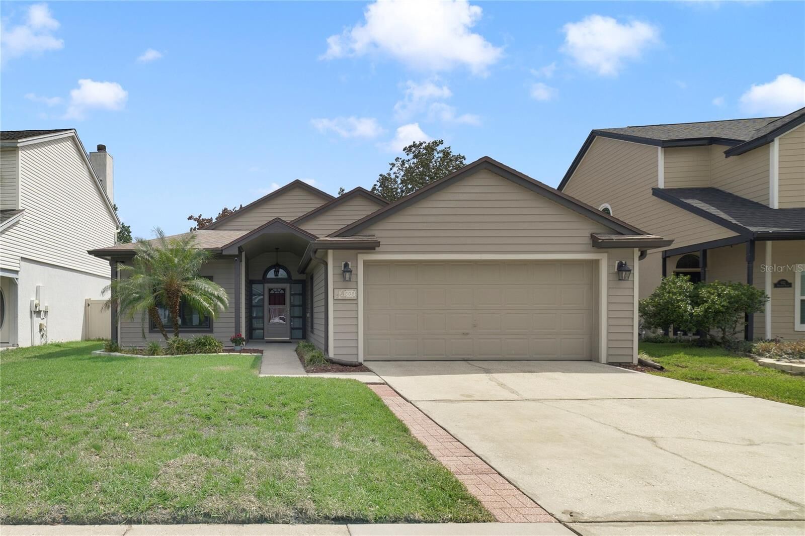 Property Photo:  608 Birgham Place  FL 32746 