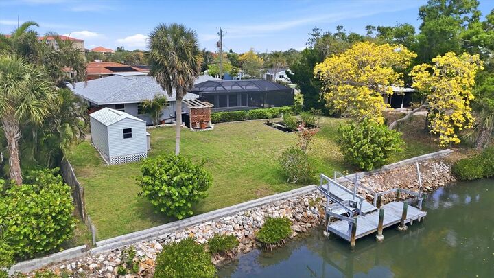 Property Photo:  353 S Shore Drive  FL 34229 