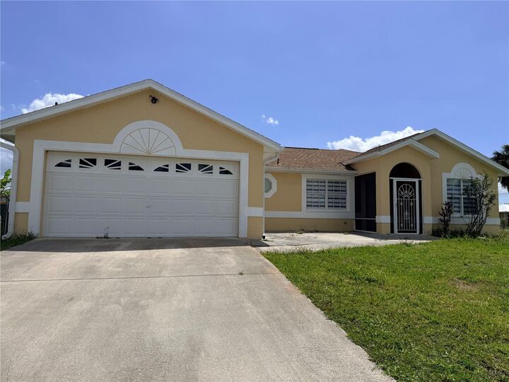 Property Photo:  4611 Herman Circle  FL 33948 