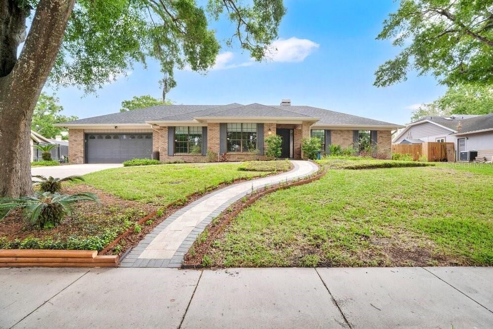 Property Photo:  1386 S Ridge Lake Circle  FL 32750 