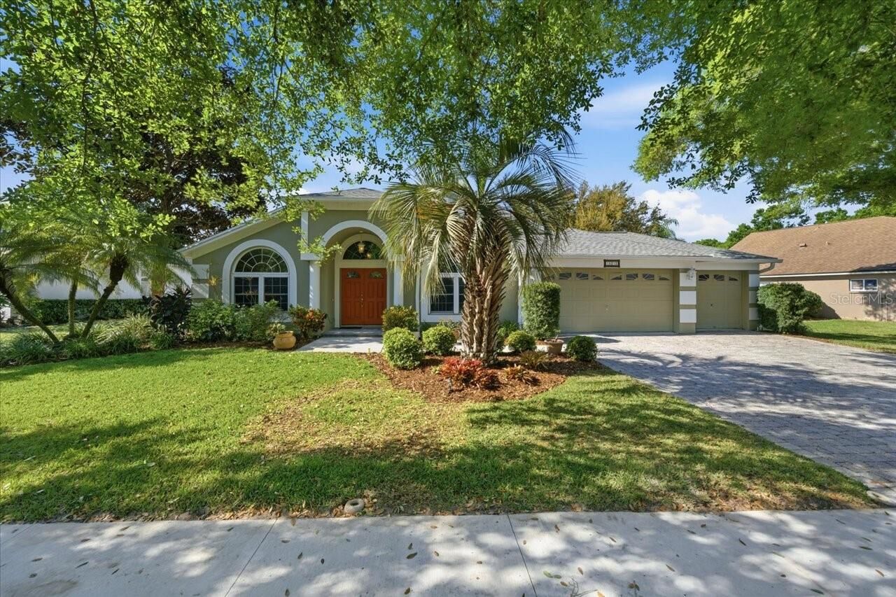 Property Photo:  15212 Arbor Hollow Drive  FL 33556 