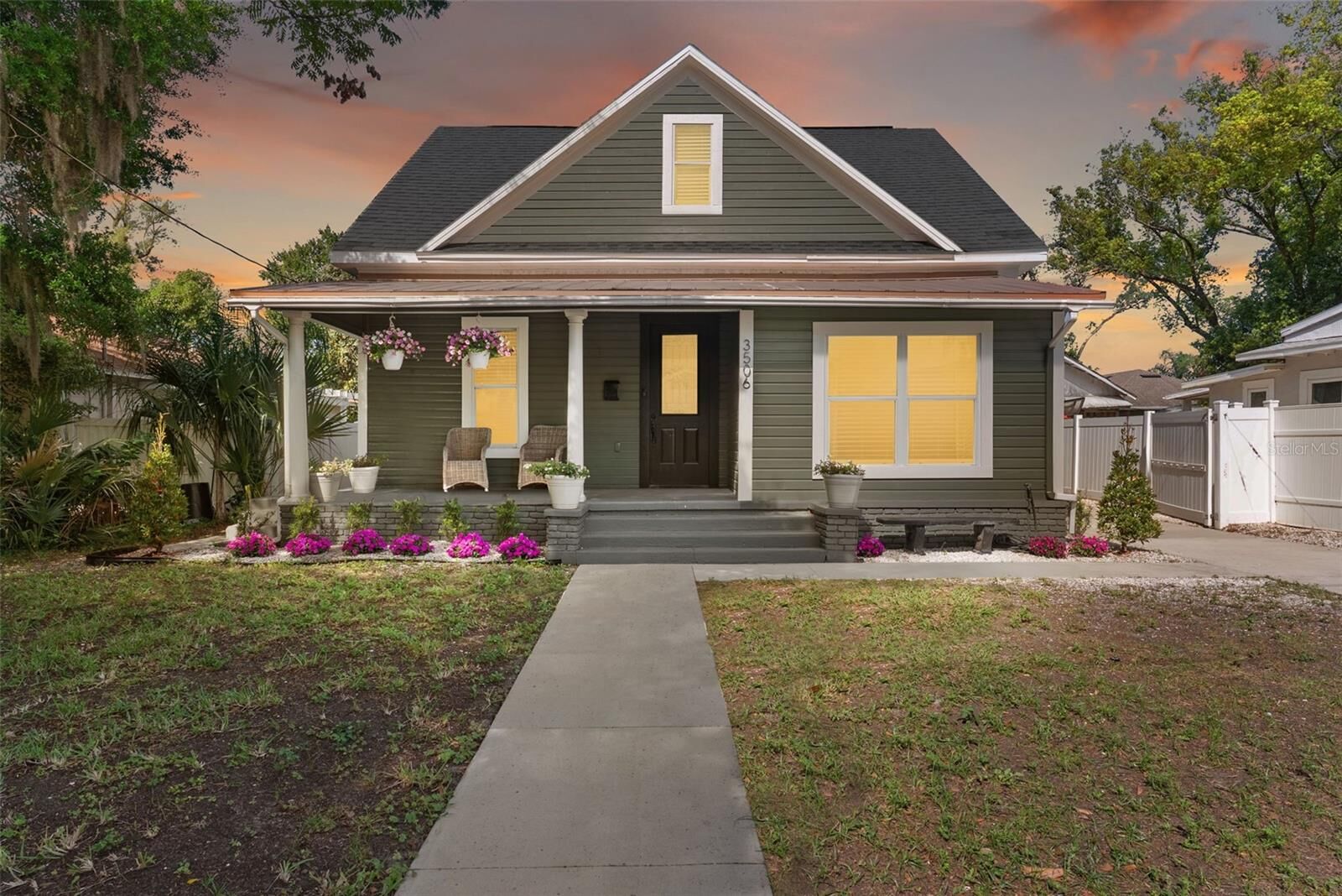 Property Photo: 3506 N Arlington Avenue FL 33603