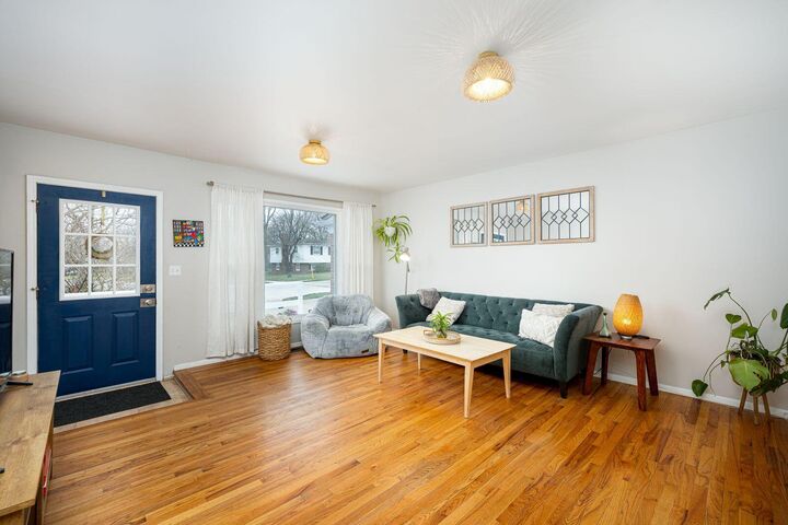 Property Photo:  2701 Yost Boulevard  MI 48104 