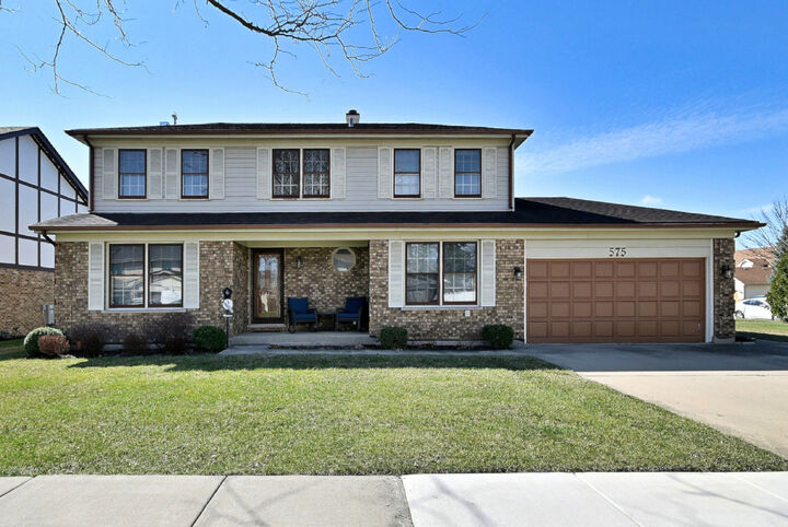 Property Photo:  575 Montego Drive  IL 60007 