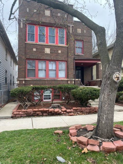 Property Photo: 10214 S State Street 1 IL 60628