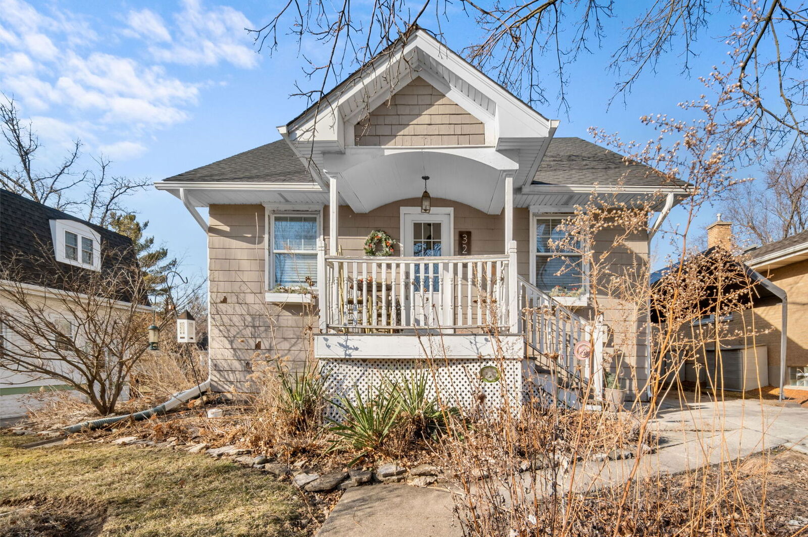 Property Photo:  320 7th Street  IL 60515 