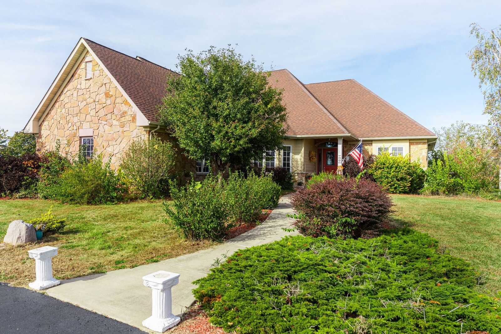 Property Photo:  2601 N 3653rd Road  IL 60551 