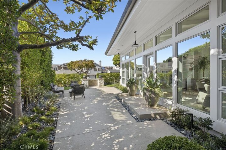 Property Photo:  706 Poinsettia  CA 92625 