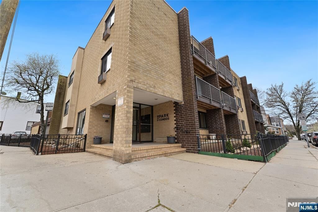 Property Photo:  7117 Park Avenue A4  NJ 07047 