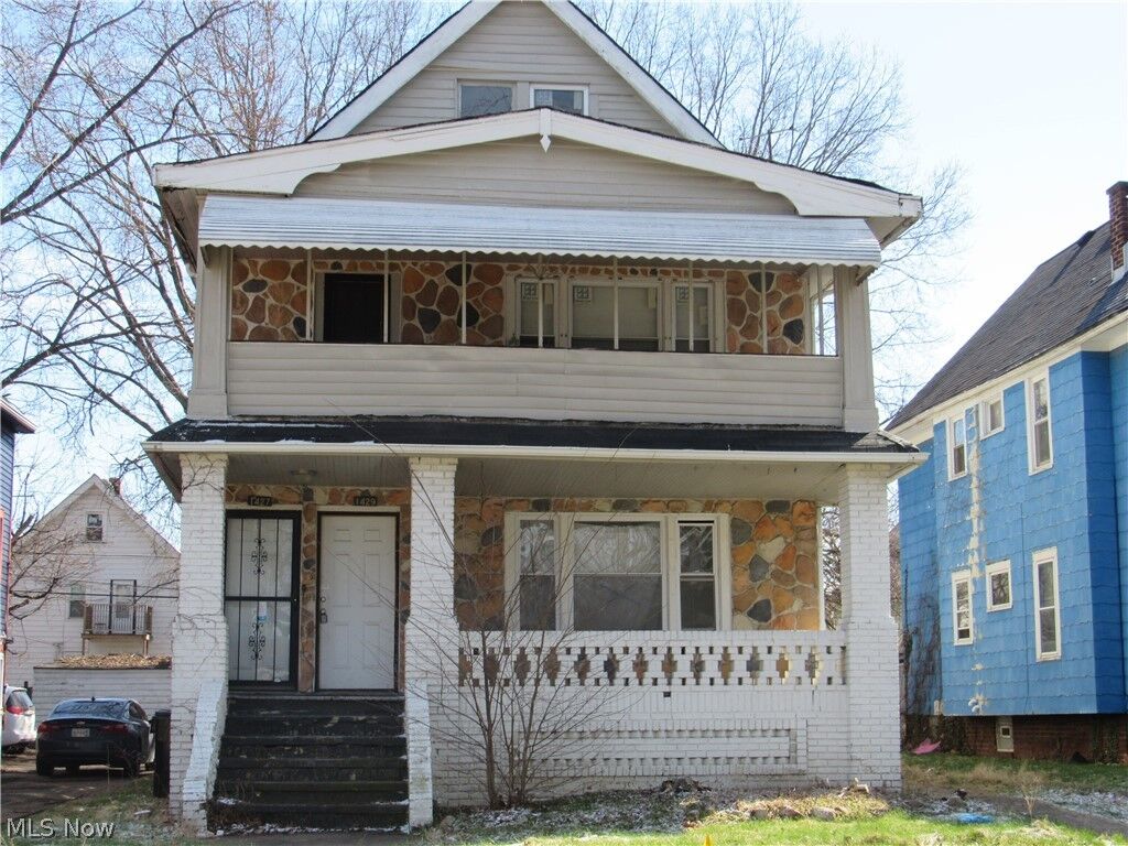 Property Photo:  1427 E 133rd Street  OH 44112 