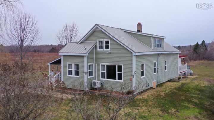 Property Photo: 953 Middle Road NS B0S 1M0