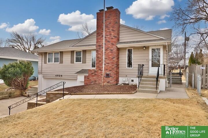 Property Photo:  4926 S 50 Street  NE 68117 